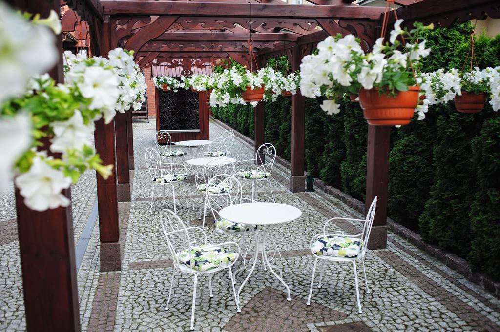 Hotel Kopernik Ciechocinek Luaran gambar