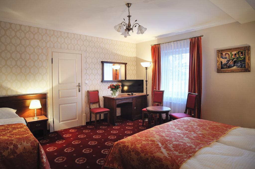 Hotel Kopernik Ciechocinek Bilik gambar
