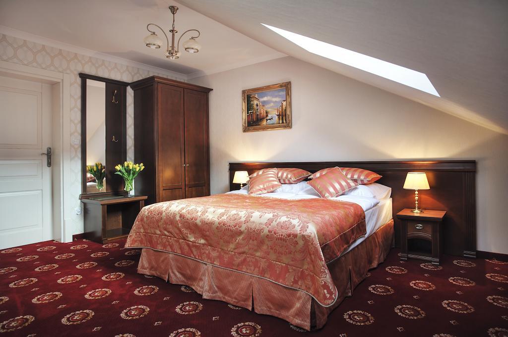 Hotel Kopernik Ciechocinek Bilik gambar